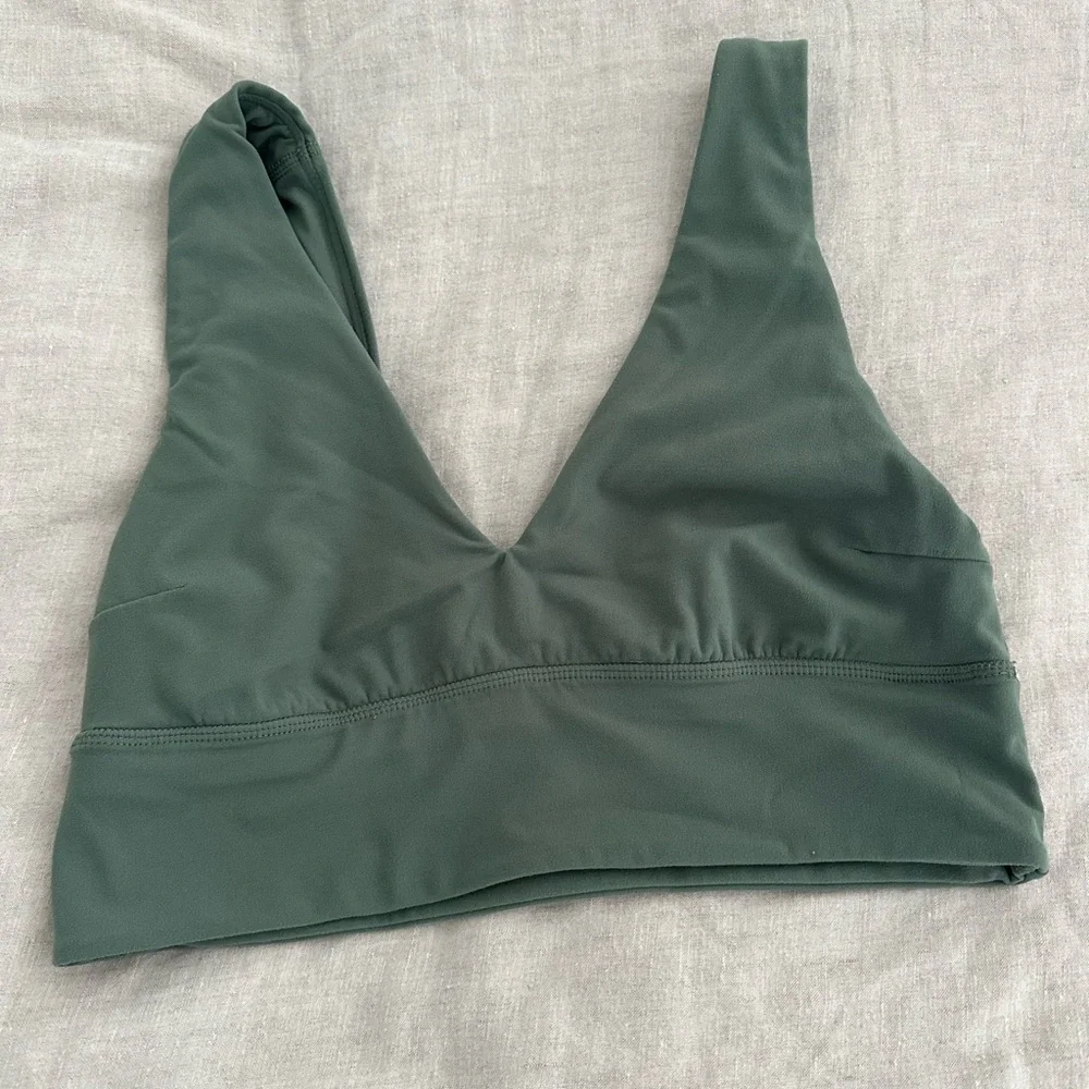 Lululemon Athletica Green Athletic Set - Picture 2 of 6